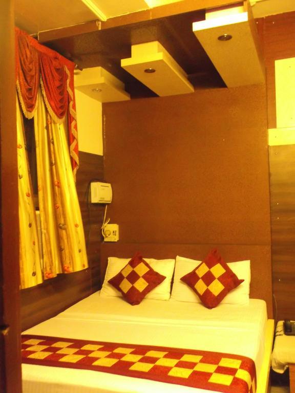 Hotel Abhineet Palace Divisione di Divisione di Jaipur Esterno foto